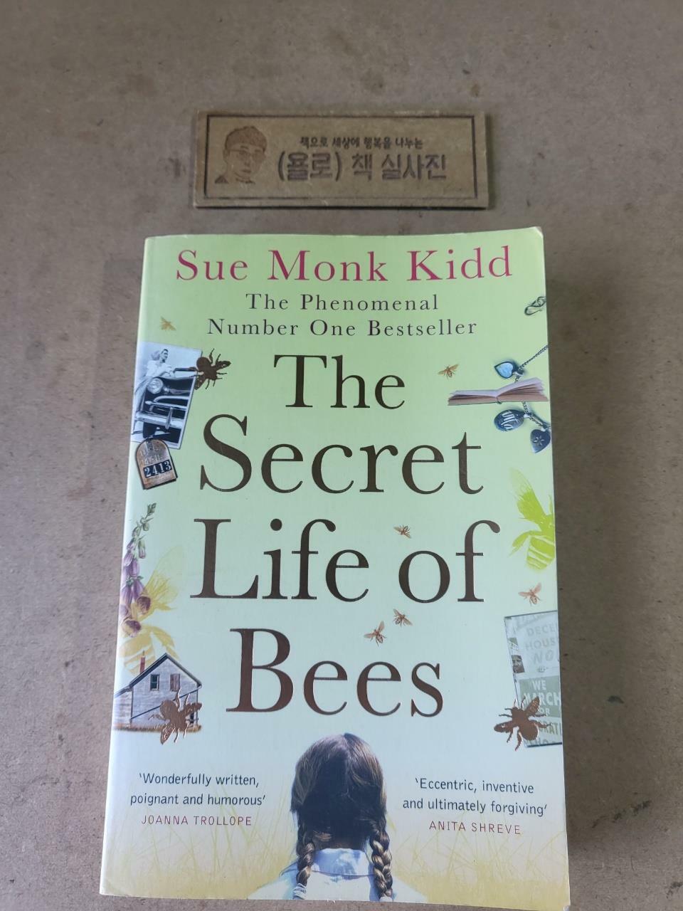 [중고] The Secret Life of Bees : The stunning multi-million bestselling novel about a young girl‘s journey; poignant, uplifting and unforgettable (Paperback)