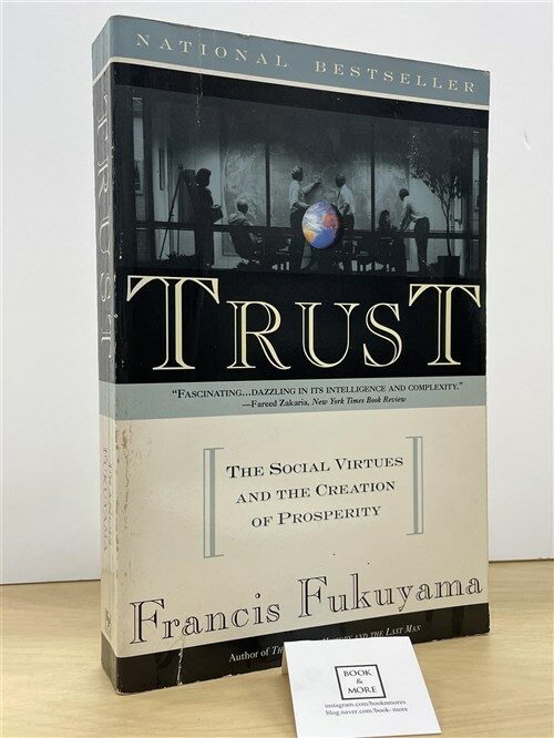 [중고] Trust: The Social Virtues and the Creation of Prosperity (Paperback)
