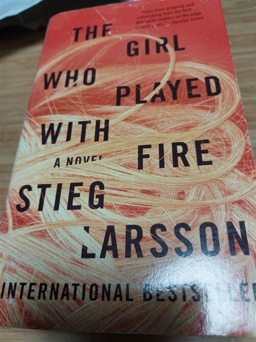 [중고] The Girl Who Played With Fire (Mass Market Paperback)