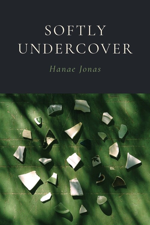 Softly Undercover (Paperback)