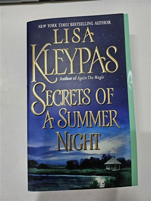 [중고] Secrets of a Summer Night (Mass Market Paperback)