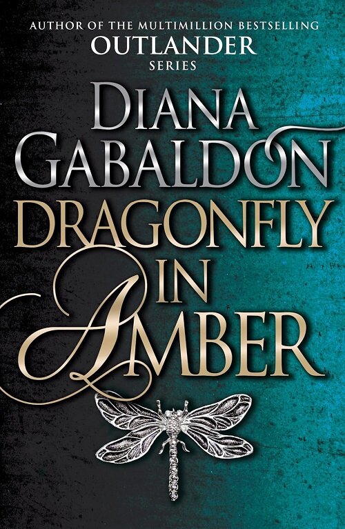 Dragonfly in Amber (Paperback)