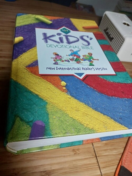 [중고] Kids‘ Devotional Bible (Hardcover)