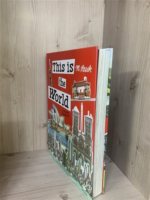 [중고] This Is the World: A Global Treasury (Hardcover)