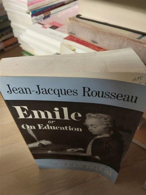 [중고] Emile: Or on Education (Paperback)