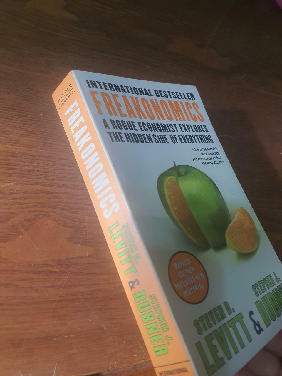 [중고] Freakonomics (Mass Market Paperback, International)