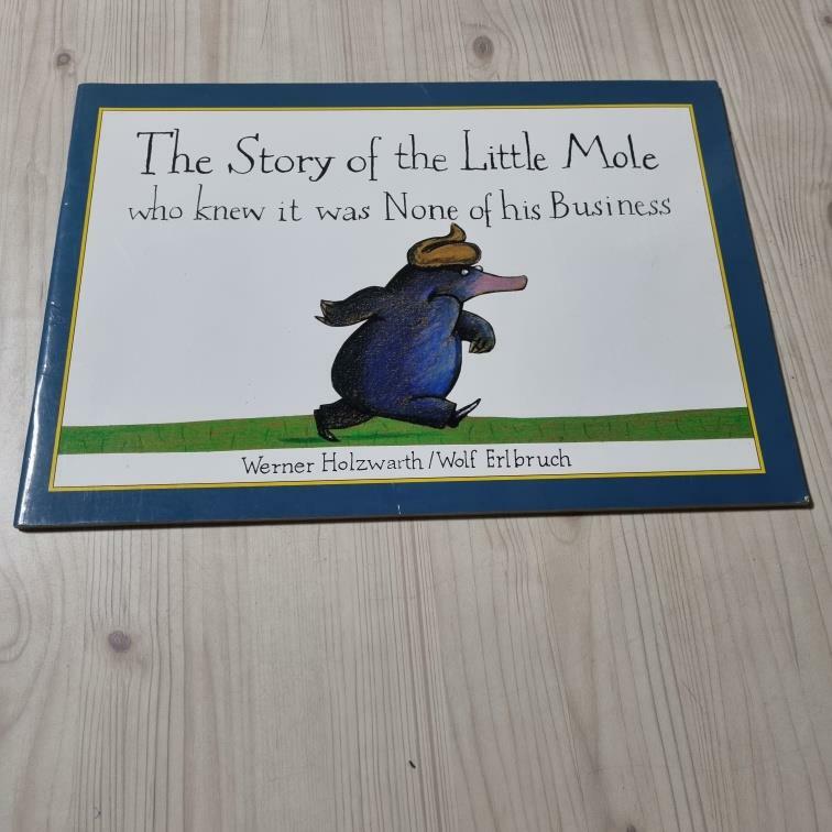 [중고] The Story of the Little Mole who knew it was none of his business (Paperback)