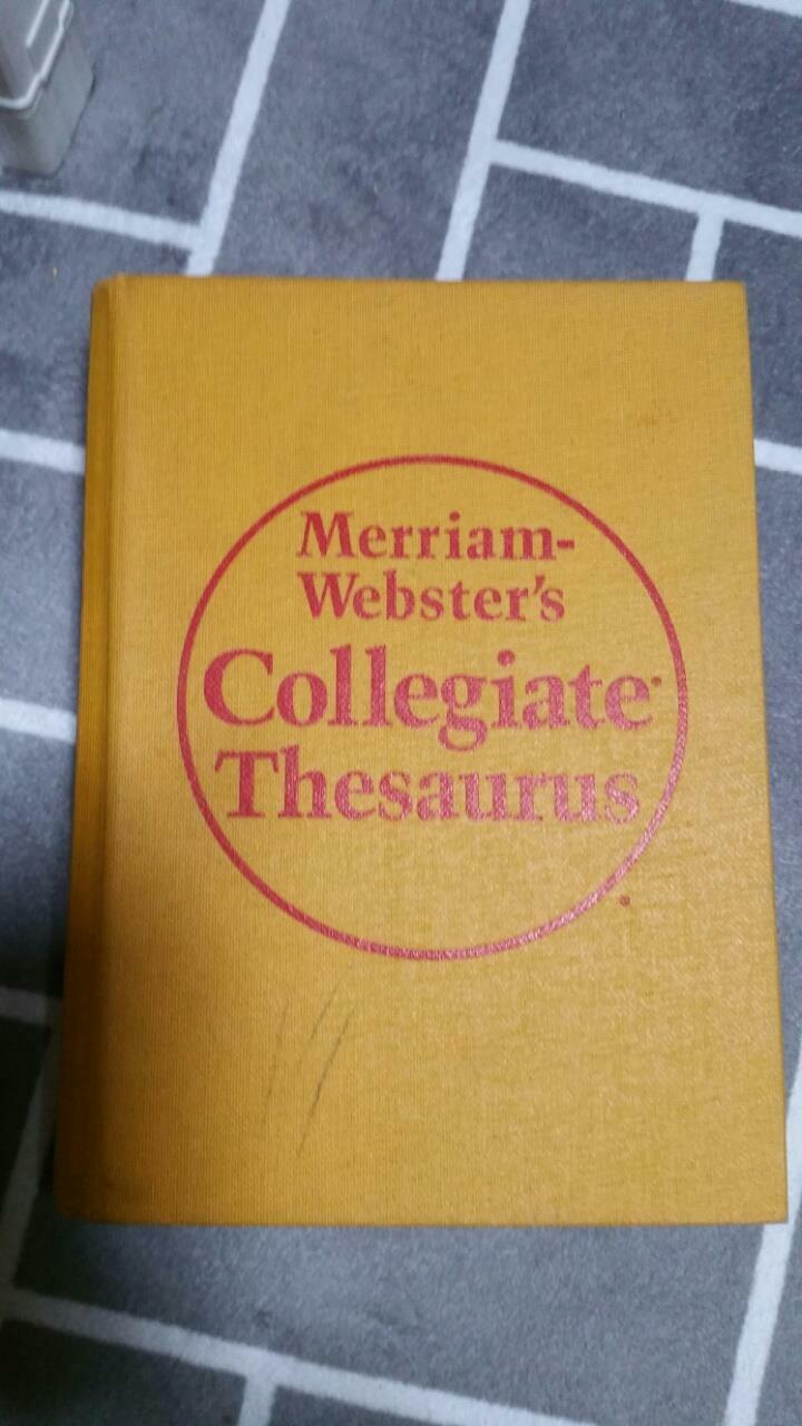 [중고] Merriam-Webster‘s Collegiate Thesaurus (Hardcover, Deluxe, Indexed)