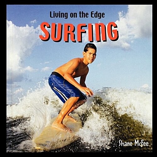 Surfing (Paperback)