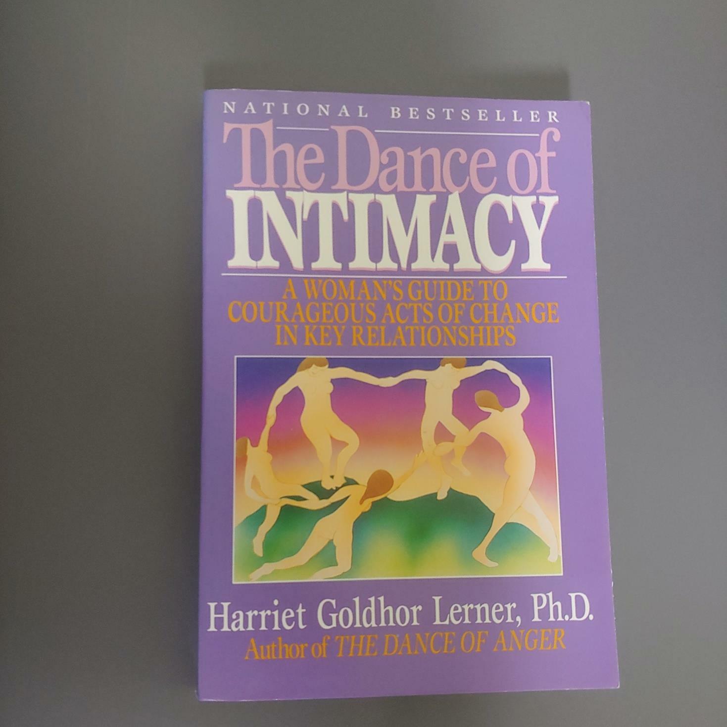 [중고] The Dance of Intimacy: A Woman‘s Guide to Courageous Acts of Change in Key Relationships (Paperback)