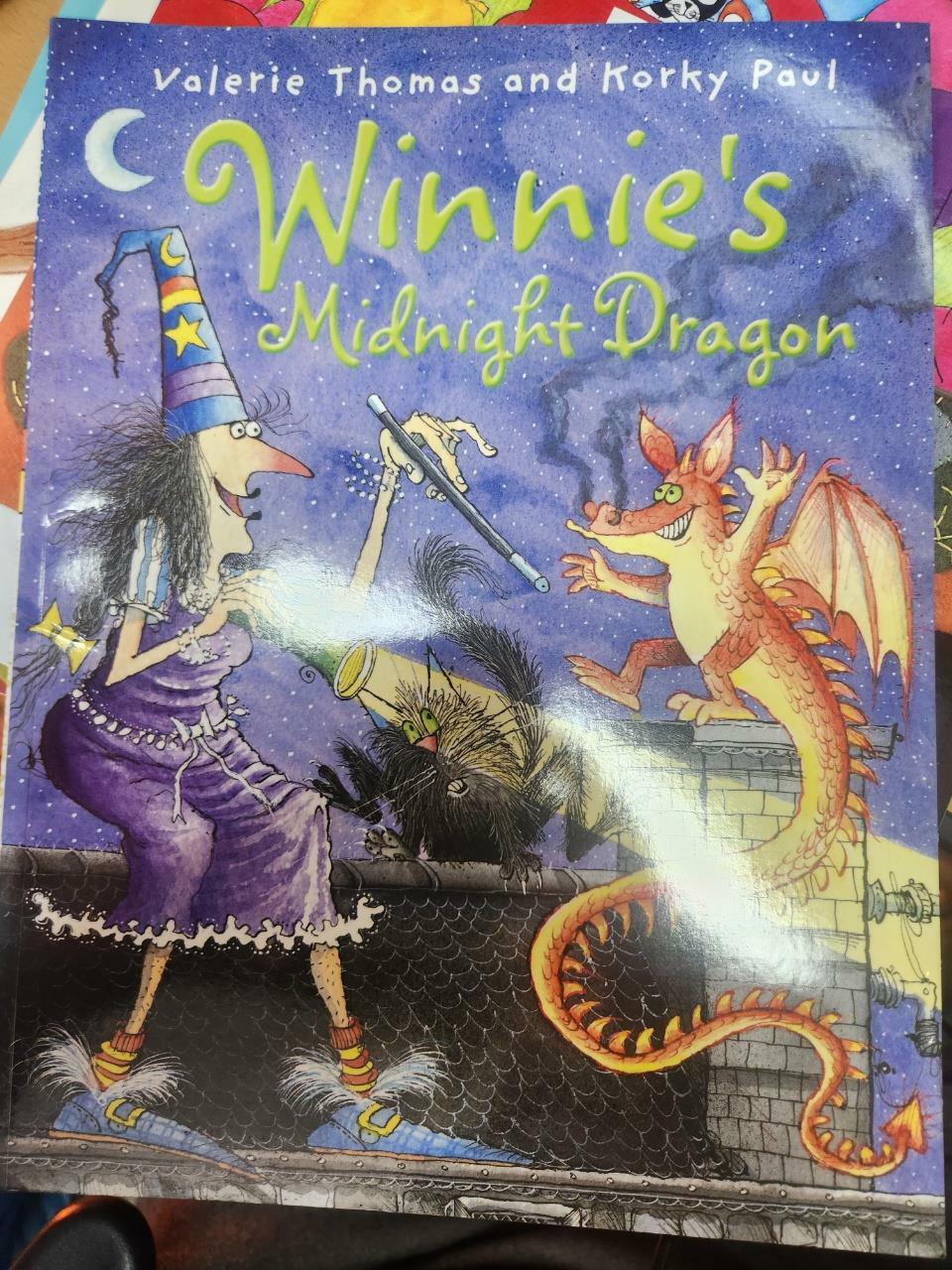 [중고] Winnie the Witch 6 Stories to Share (6 Paperback + 2 CDs)