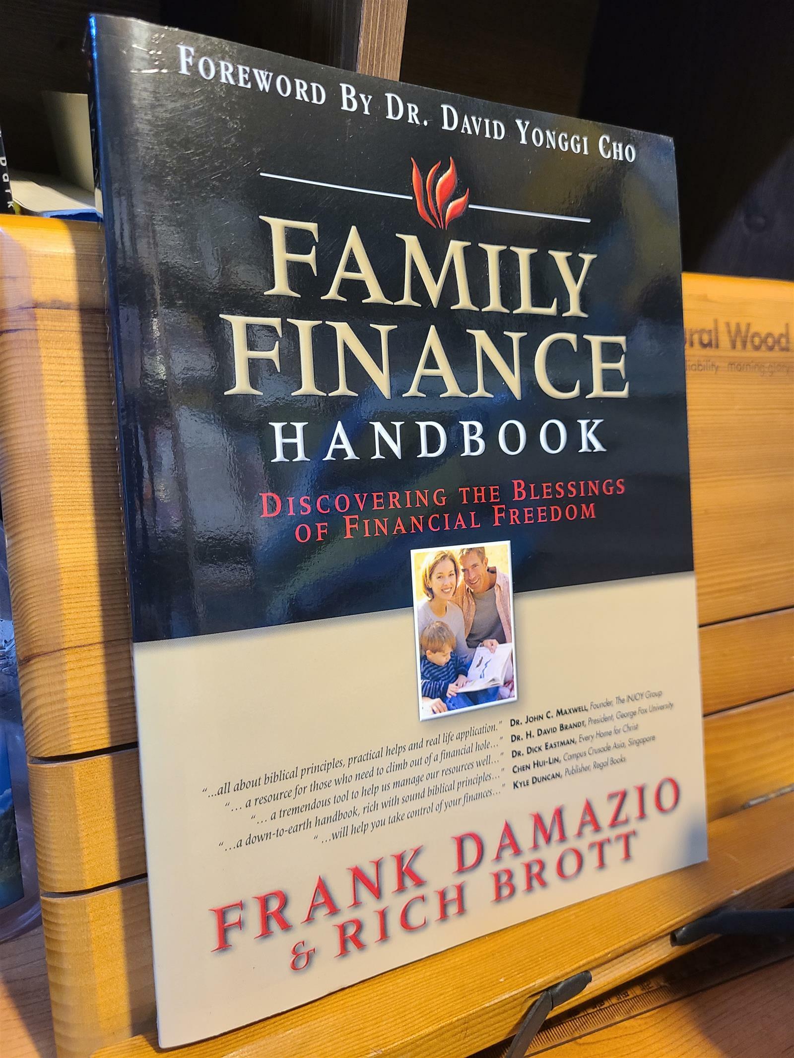 [중고] Family Finance Handbook: Discovering the Blessings of Financial Freedom (Paperback)