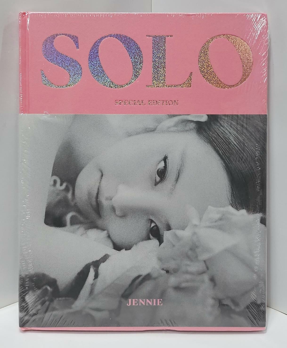 [중고] [화보집] 제니 - JENNIE SOLO PHOTOBOOK : SPECIAL EDITION