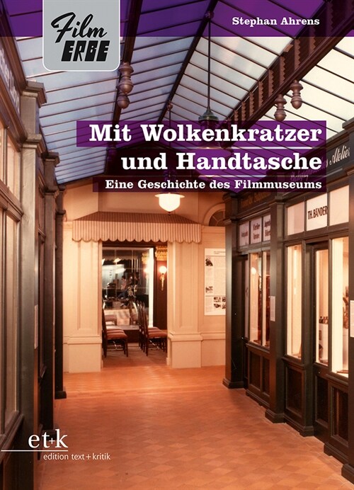 Mit Wolkenkratzer und Handtasche (Paperback)