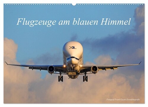 Flugzeuge am blauen Himmel (Wandkalender 2024 DIN A2 quer), CALVENDO Monatskalender (Calendar)