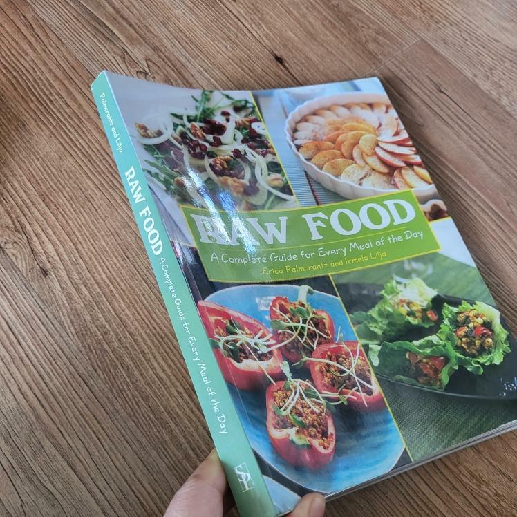 [중고] Raw Food: A Complete Guide for Every Meal of the Day (Paperback)