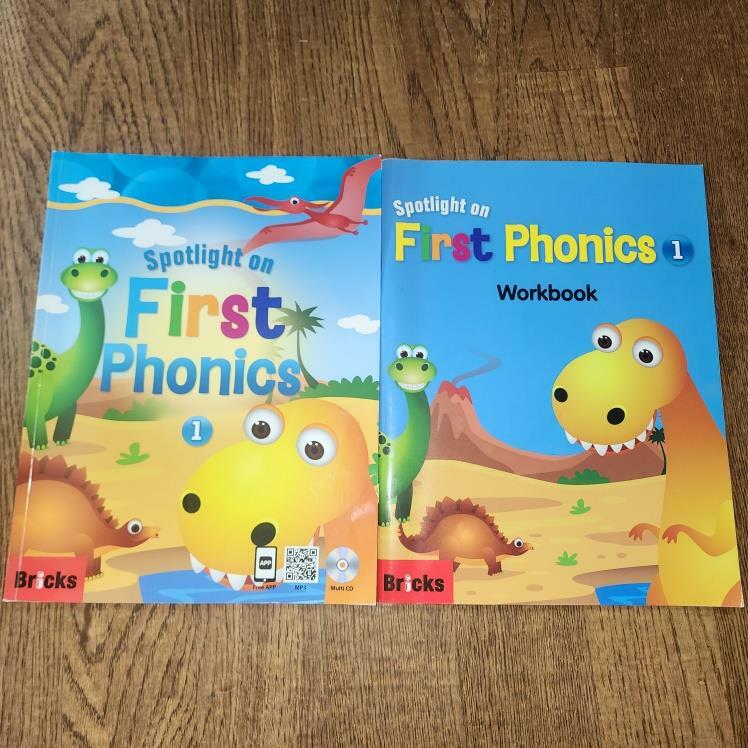 [중고] Spotlight on First Phonics 1 (Student Book + Storybook + E.CODE + APP)
