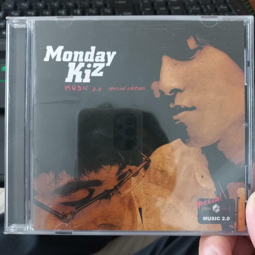 [중고] Mondaykiz (먼데이키즈) - Music 2.0 Special Edition