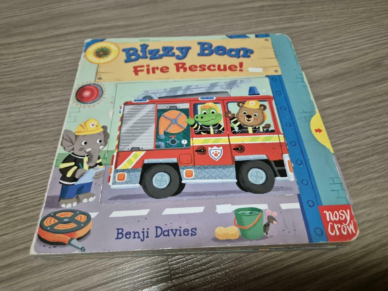 [중고] Bizzy Bear: Fire Rescue! (Board Books)