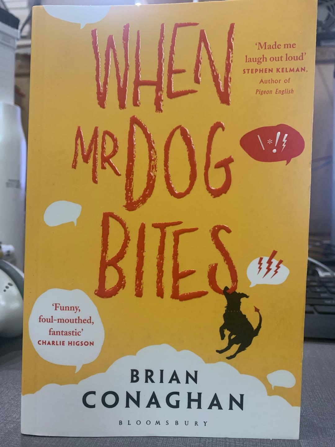 [중고] When Mr Dog Bites (Paperback)