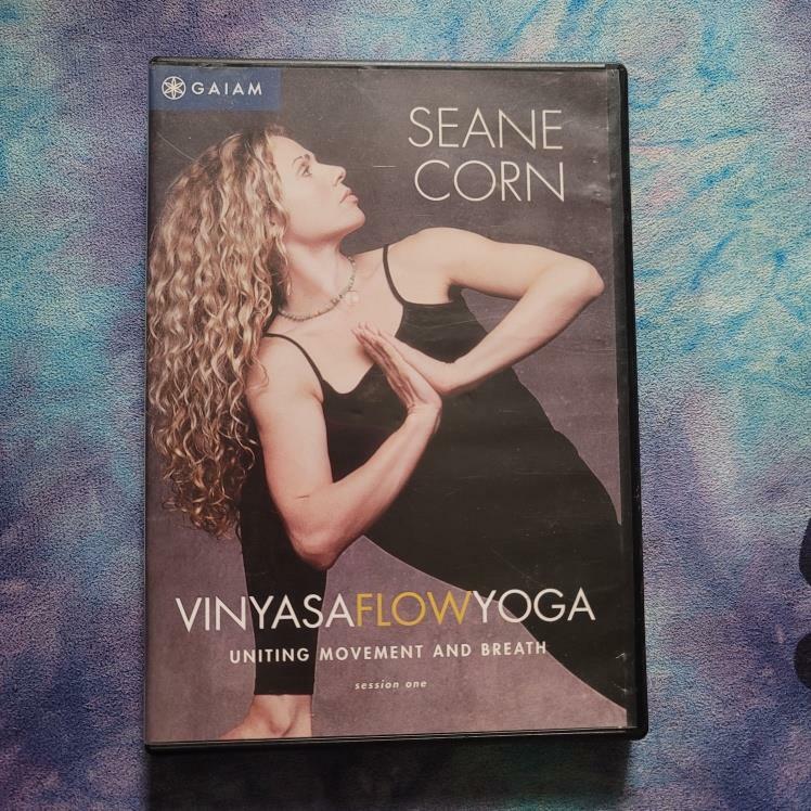 [중고] vinyasa flow yoga