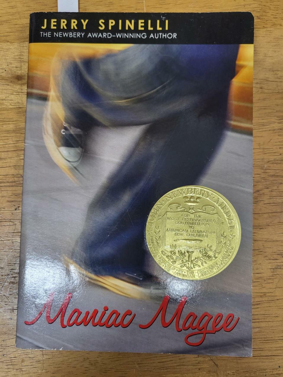 [중고] Maniac Magee (Paperback)