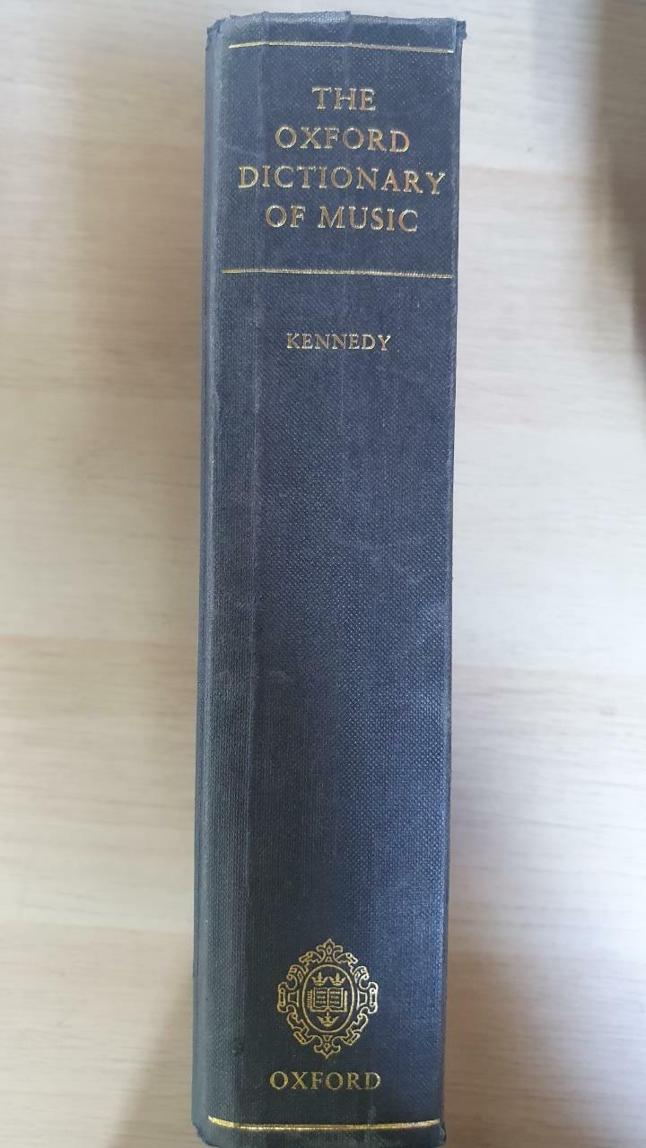 [중고] The Oxford Dictionary of Music (Paperback, 6 Revised edition)