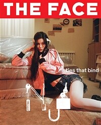 THE FACE (계간) : 2024년 No.19 뉴진스 다니엘(DANIELLE) 커버