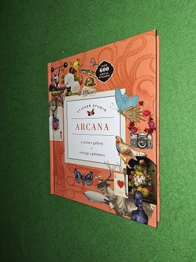 [중고] Sticker Studio: Arcana: A Sticker Gallery of Vintage Ephemera (Hardcover)