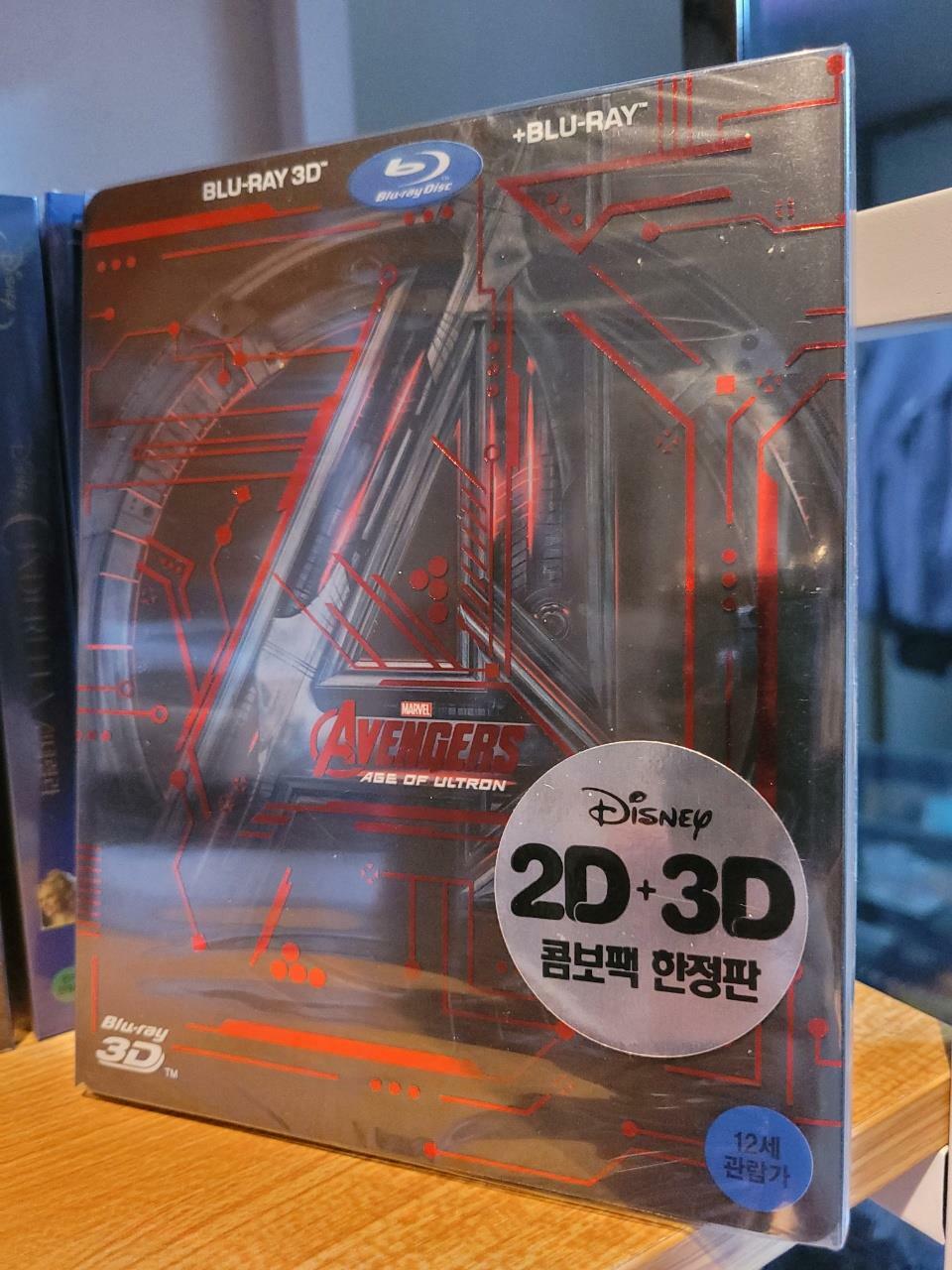 [중고] [3D 블루레이] 어벤져스: 에이지 오브 울트론 : 스틸북 한정판 콤보팩 (2disc: 3D+2D)