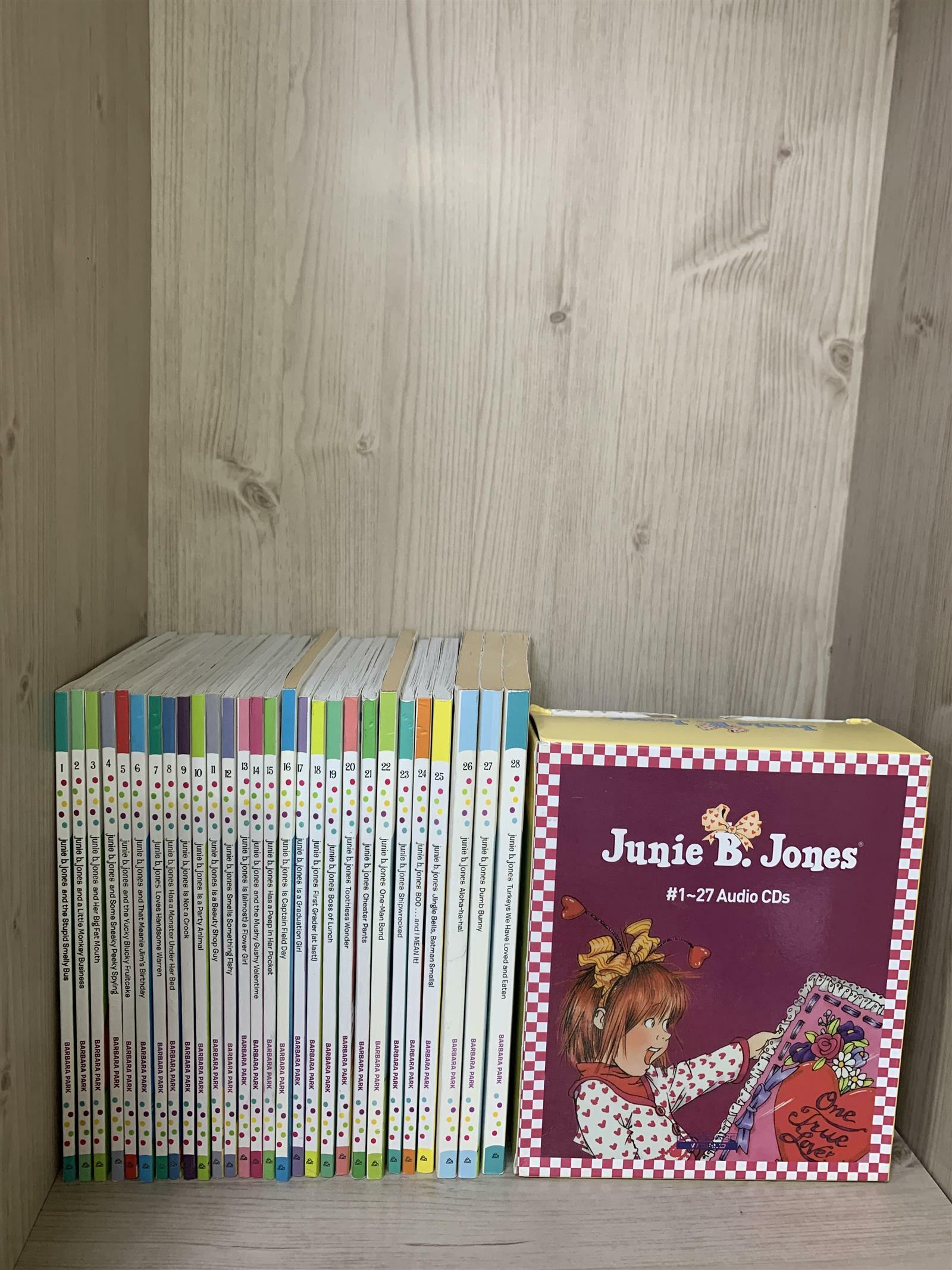 [중고] Junie B. Jones Books in a Bus: Books 1-28 Boxed Set (Paperback 28권)