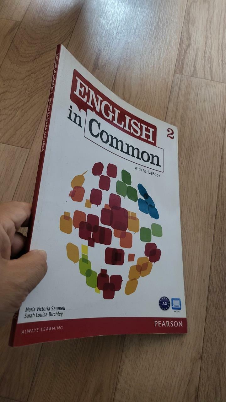 [중고] English in Common 2 Stbk W/Activebk 262725 (Paperback)
