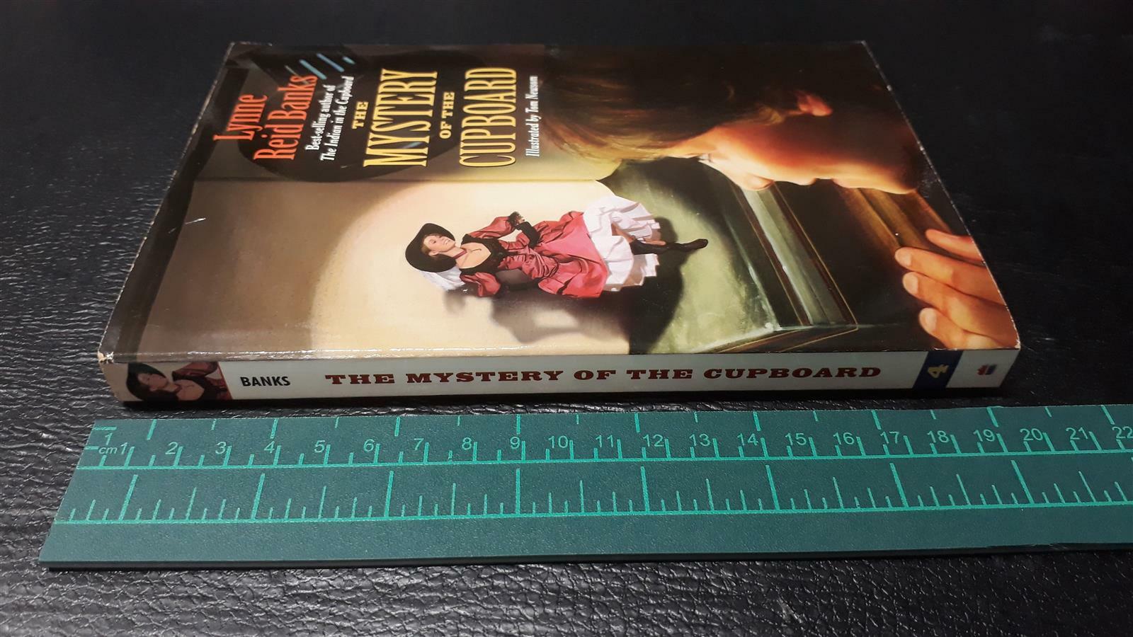 [중고] The Mystery of the Cupboard (Paperback)