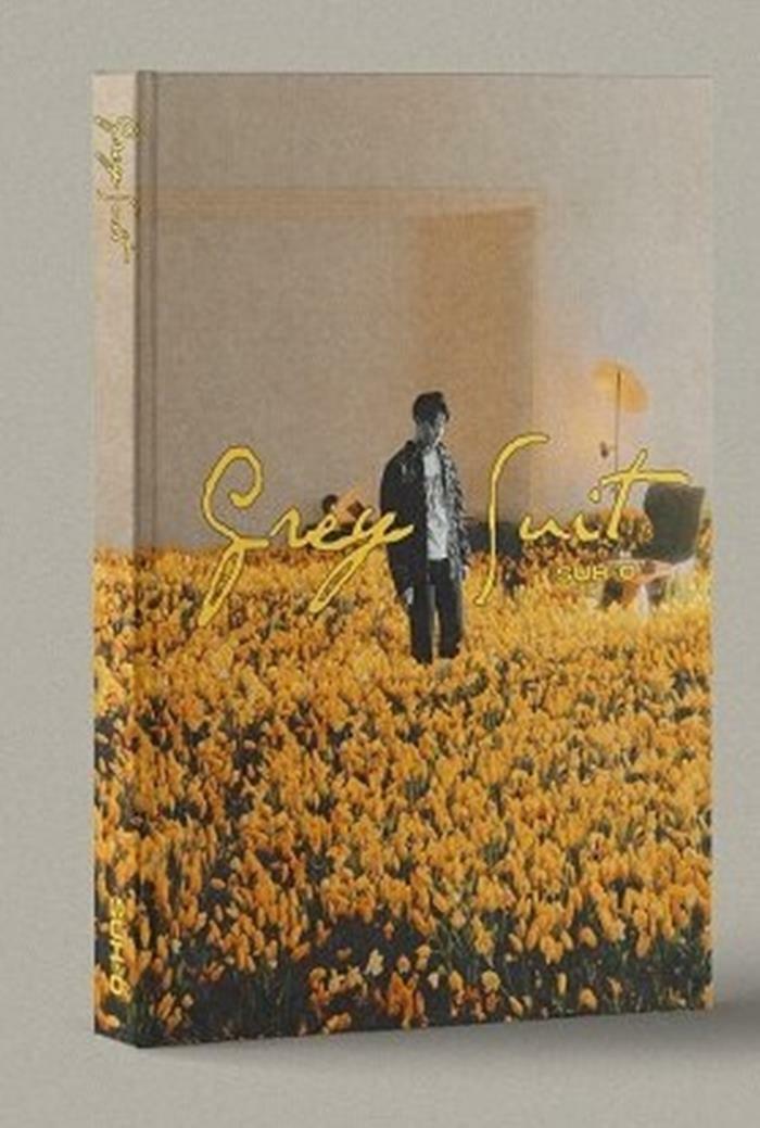 [중고] 수호 - 미니 2집 Grey Suit [Photo Book Ver.][커버 2종 중 랜덤발송]