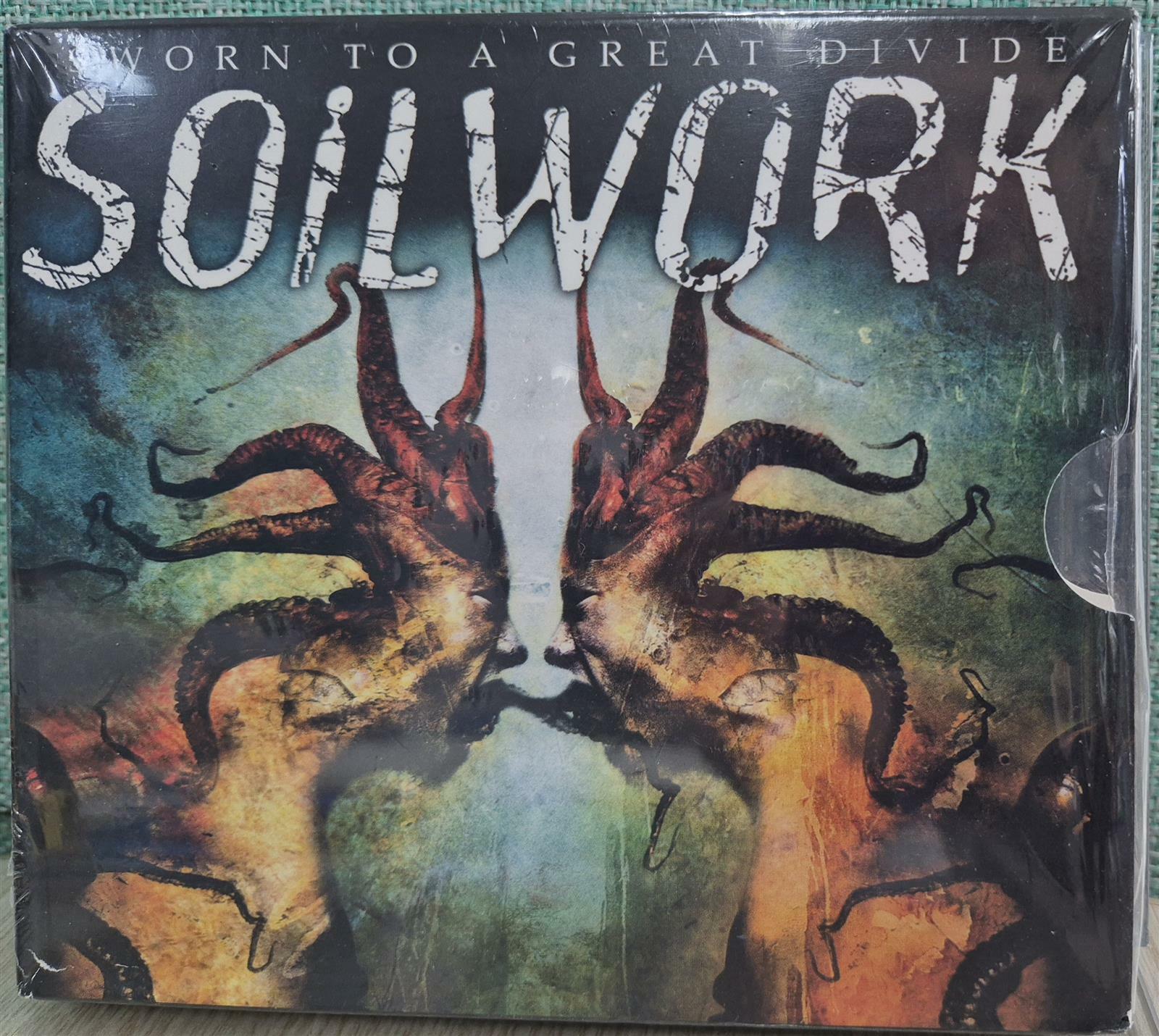 [중고] [수입반 신품급] SOILWORK - SWORN TO A GREAT DIVIDE (SLIP CASE, CD+DVD) NUCLEAR BLAST  USA