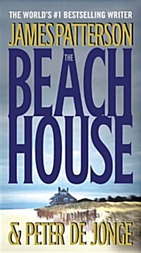 The Beach House (Mass Market Paperback)