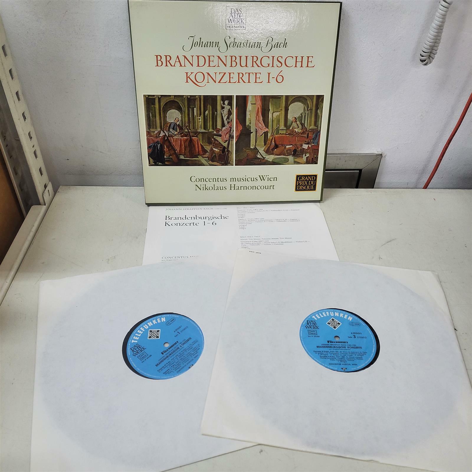 [중고] [수입2LP 박스세트] BACH : BRANDENBURG. KONZERTE / HARNONCOURT