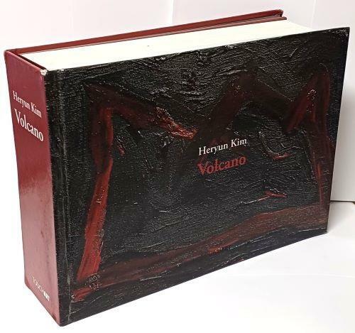 [중고] Heryun Kim Volcano(저자친필증정본)(김혜련 화산:500부 한정판,서양화미술,추상화) 300miniatures, 632쪽(옆으로 길고두꺼운책),하드커버         