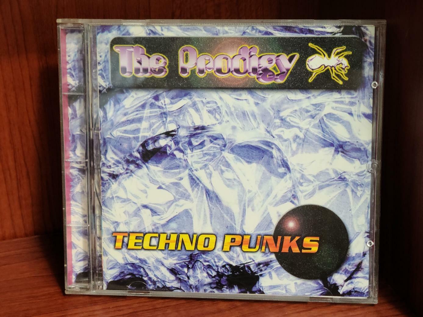 [중고] The Prodigy – Techno Punks