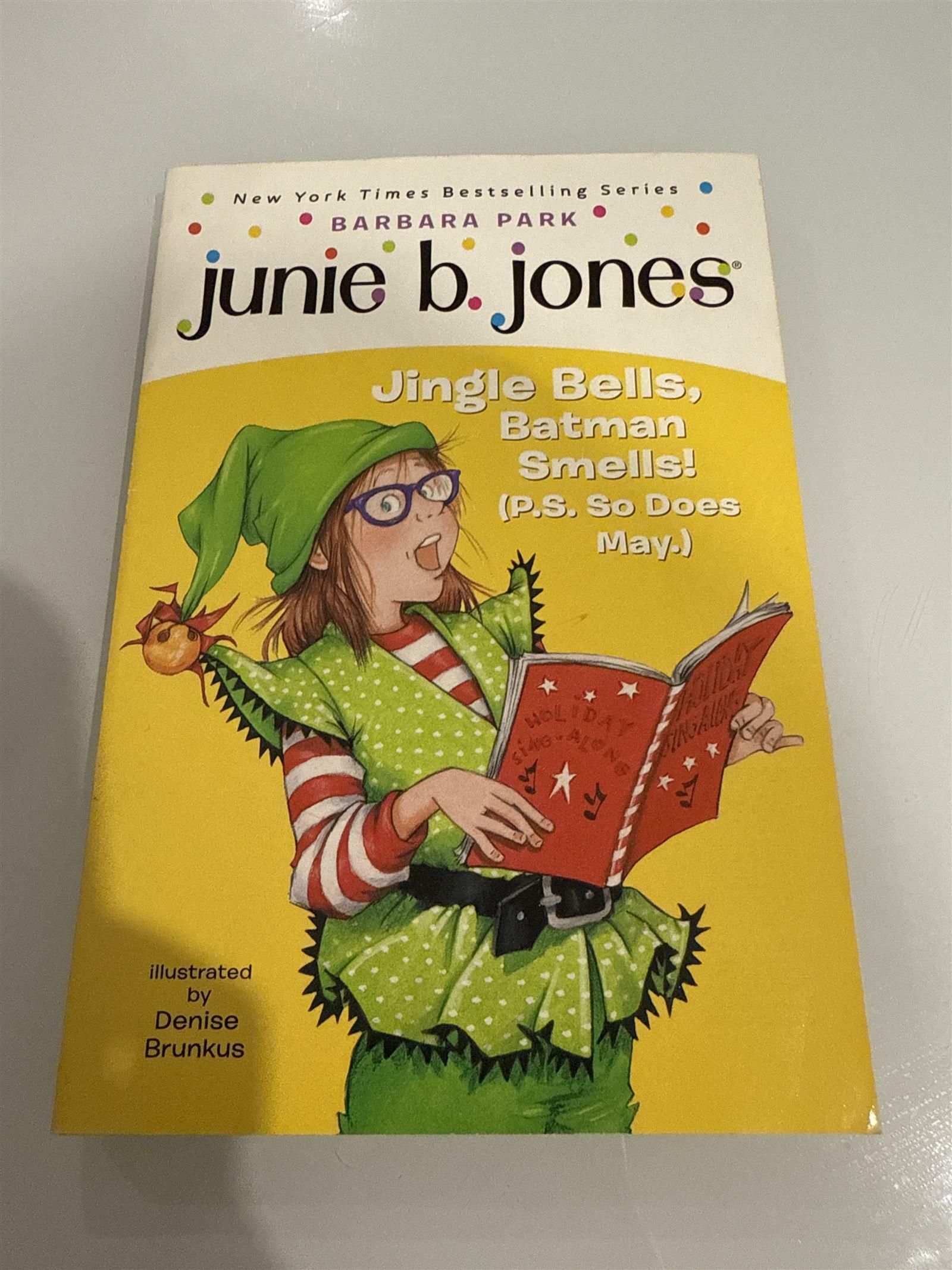 [중고] Junie B. Jones #25: Jingle Bells, Batman Smells! (P.S. So Does May.) [With Cut Out Ornament] (Paperback)