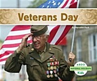 Veterans Day (Library Binding)