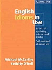 English Idioms in Use Intermediate (Paperback)