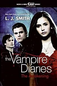 The Vampire Diaries: The Awakening (Paperback)