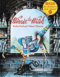 [중고] Winnie the Witch: Storybook (with Activity Booklet) (Paperback)