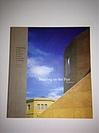 Building on the Past (Hardcover)