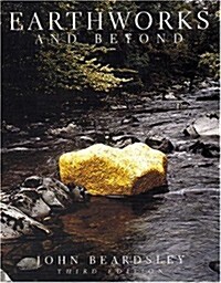 Earthworks and Beyond: Contemporary Art in the Landscape (Abbeville Modern Art Movements) (Paperback, 3 Sub)