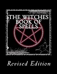 The Witches Book of Spells (Paperback)