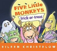 Five Little Monkeys Trick-Or-Treat (Board Books)