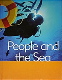 People & the Sea (Ocean Facts) (Hardcover)