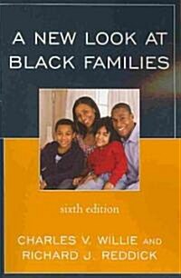 A New Look at Black Families (Paperback, 6)